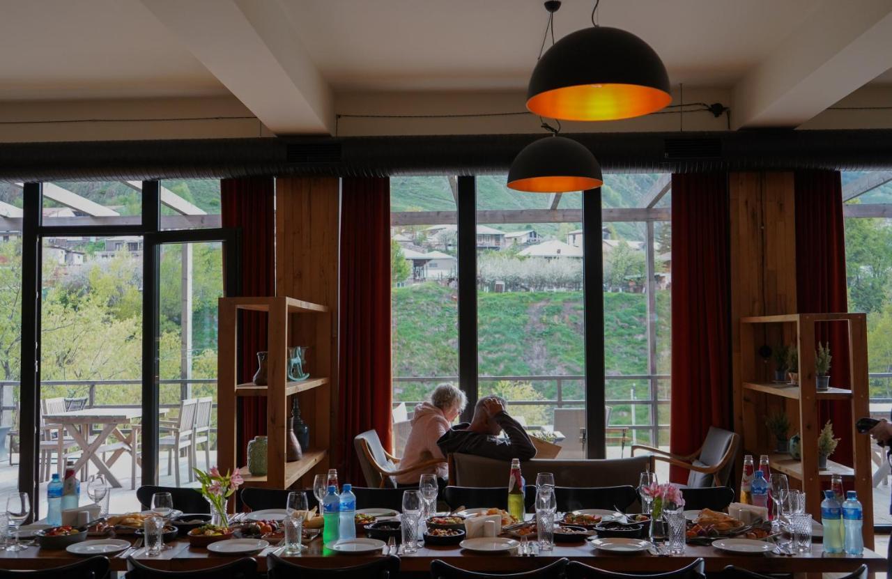 Hotel Stancia Kazbegi - City Center Exterior foto